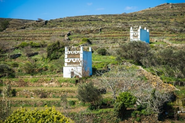 bigstock-Pigeon-Houses-On-The-Island-Of-179221336_1920x1280