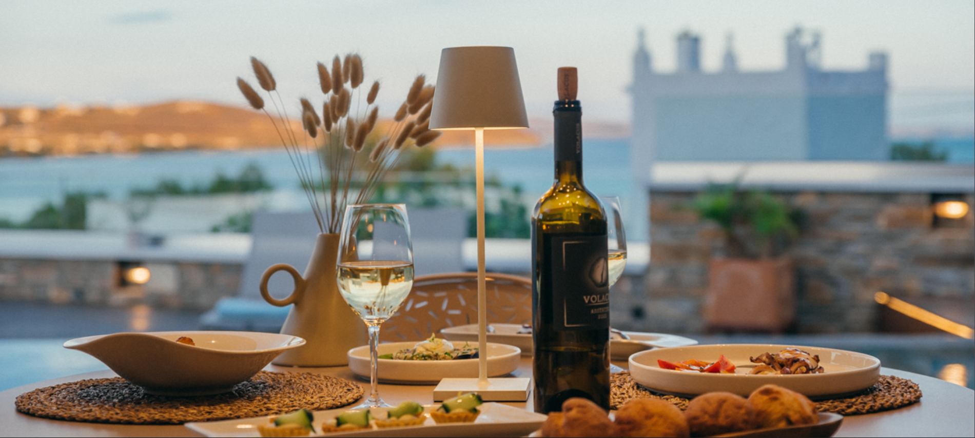 Coocono-Tinos-Private-Boutique-Villas-Private-Dinner.